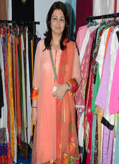 Arti Bagdy's Festivals Collezione