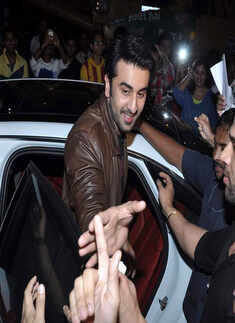 Besharam: Spl. Screening