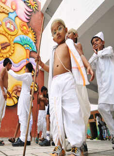 India celebrates Gandhi Jayanti