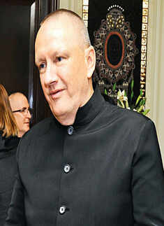 Socialites @ Charity event