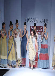 WIFW '13: Day 1: Urvashi Kaur