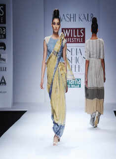 WIFW '13: Day 1: Urvashi Kaur