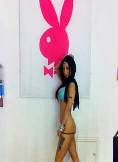 New dare-bare hotties