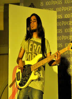 Band Super Junkies performs 