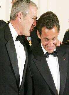 George W Bush meets French president