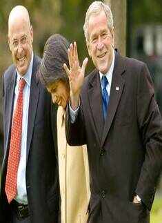 George W Bush meets French president