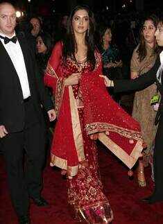 'Om Shanti Om' premiere in London