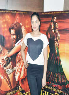 Richa promotes Ram Leela