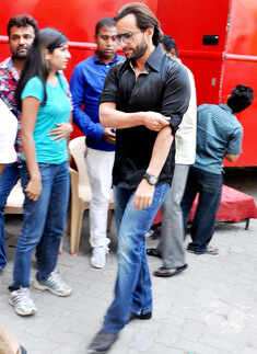 Saif Promotes Bullet Raja