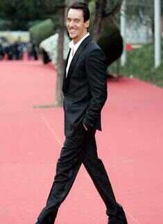 Jonathan Rhys Meyers