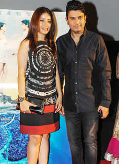 Heartless: First Look