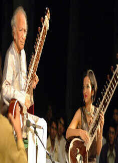 Pt. Ravi's performance