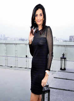 Neelam Seolekar hosts a party