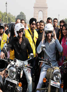 Saif, Sonakshi @ Road Safety Awareness Campaign