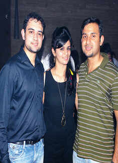 Friday night fever @ Sutra