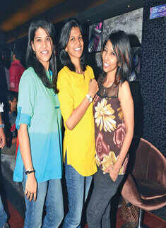 Weekend party at Pub Illusions