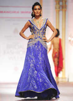 IBFW '13: Mandira Wirk