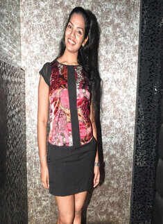 Get-together party at Pub Illusions