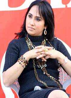 Ritika Sahni performs