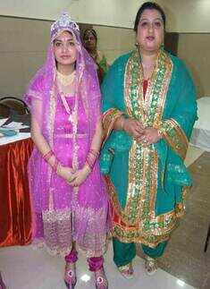 Chandani Singh's bash