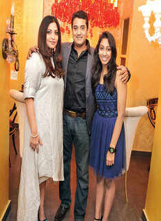 Parindu and Bansi Mehta's party