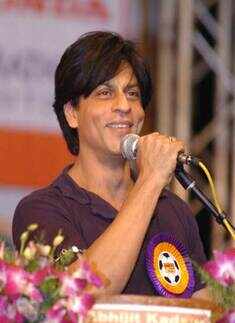 SRK inaugurates AIIFT