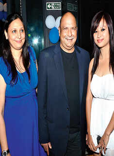 Double Tree by Hilton hosts a New Year party