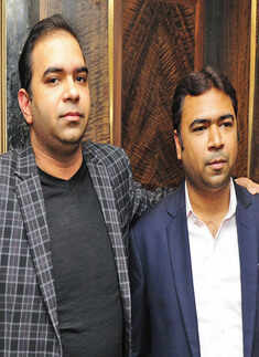 Madhuri, Huma promote Dedh Ishqiya