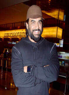 Kalyana Samayal Saadham: Premiere