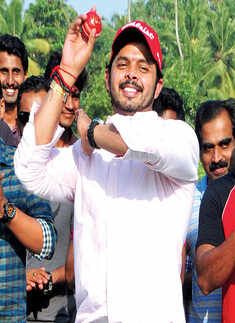 Film director's cricket league event