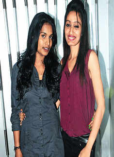 Party at discotheque in Kochi