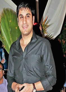 Hasnan Saberi's get-together party