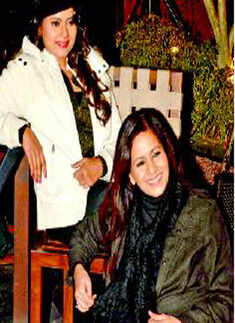 Bhupesh Rai throws a party