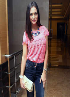 Saturday night party @ Pulse DJ bar