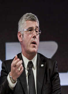 Police suspect suicide in Karl Slym's death