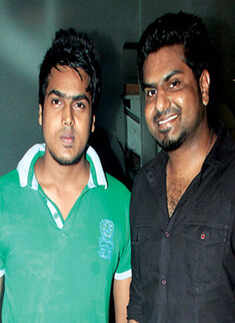 Music show at a coffee shop