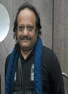 Premiere: Bangali Babu English Mem