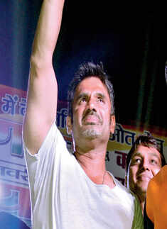 Suniel @ R-Day celebrations