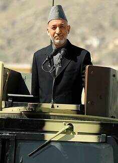 Karzai safe in parade attack