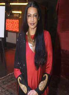 Anjanna Kuthiala's painting exhibition