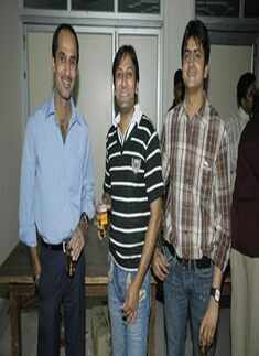 Abhishek's marriage anniversary 