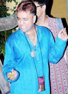 Sunil Menon's b'day party