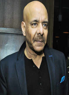 Party @ Zura Bar Bistro Bakery