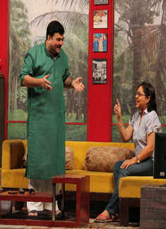 Nakalat Disale Saare play in Nagpur