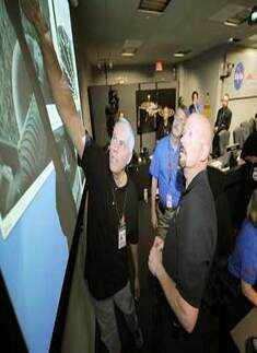 Nasa makes it to Mars