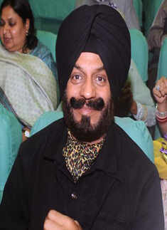 Hema Malini performs @ FICCI