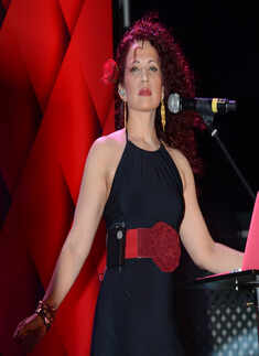 Avril Quadros performs in Bangalore