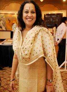 Bid and Hammer: Art Auction