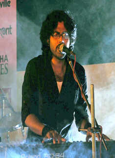 Rock music lovers under one roof