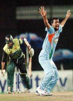 Tri-Series: India rout Pak